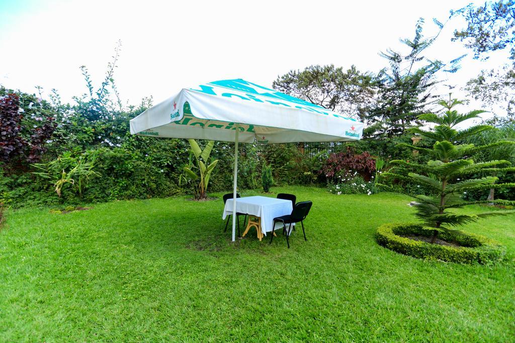 Faraja Hotel ルヘンゲリ エクステリア 写真