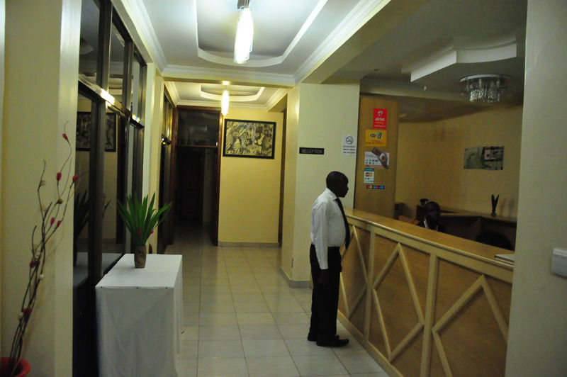 Faraja Hotel ルヘンゲリ エクステリア 写真
